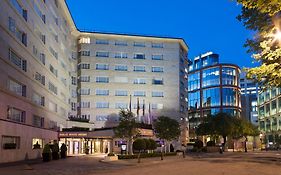 Melia White House Apartments